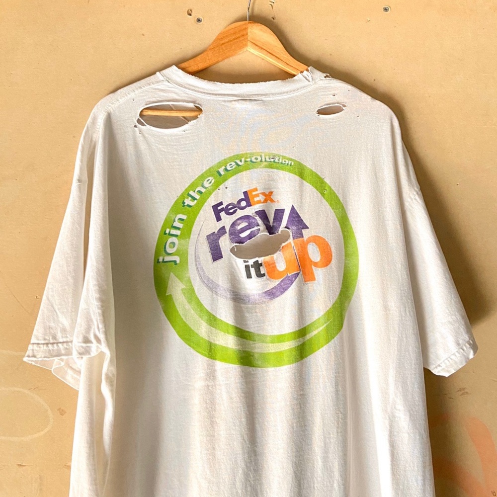 Vintage 90s Fedex Rev Up distressed tee XL